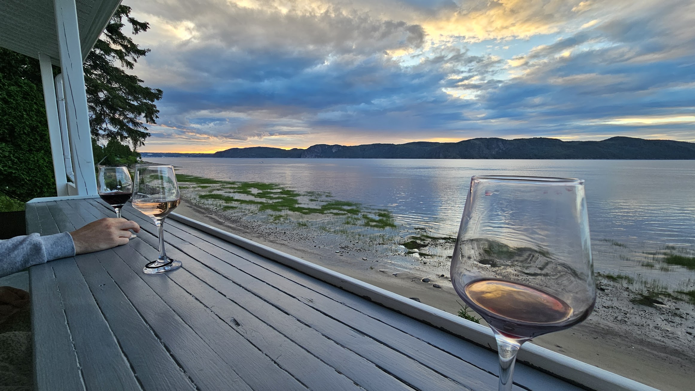 Chalet à louer au Saguenay : une escapade parfaite pour couples et petites familles 20240630 201644